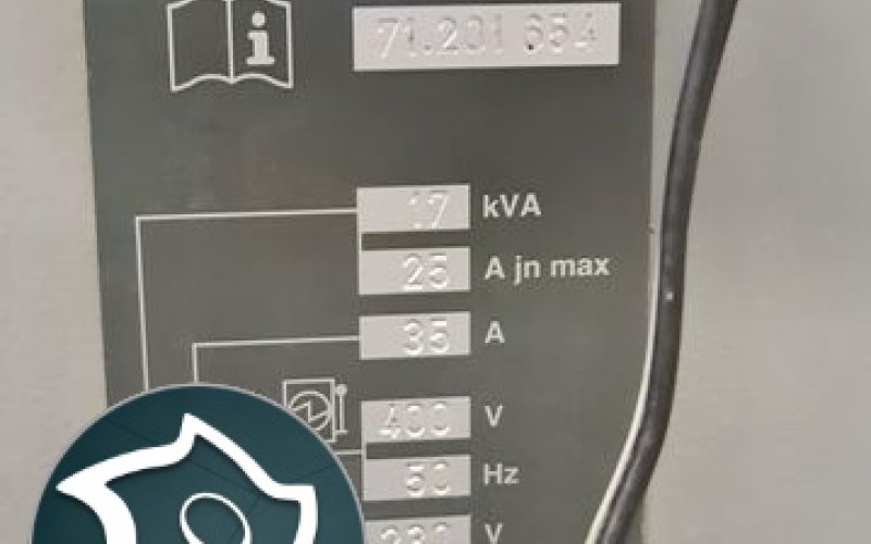 Вертикально-фрезерный станок с ЧПУ Deckel Maho DMU 50 T 3+2