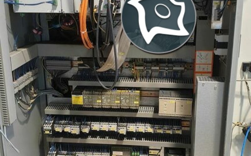 Вертикально-фрезерный станок с ЧПУ Deckel Maho DMU 50 t