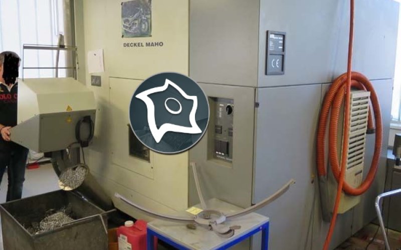 Вертикально-фрезерний верстат з ЧПУ Deckel Maho DMU 80 T