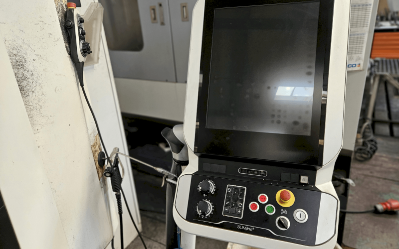 Вертикально-фрезерний верстат з ЧПУ DMG MORI CMX 1100 V