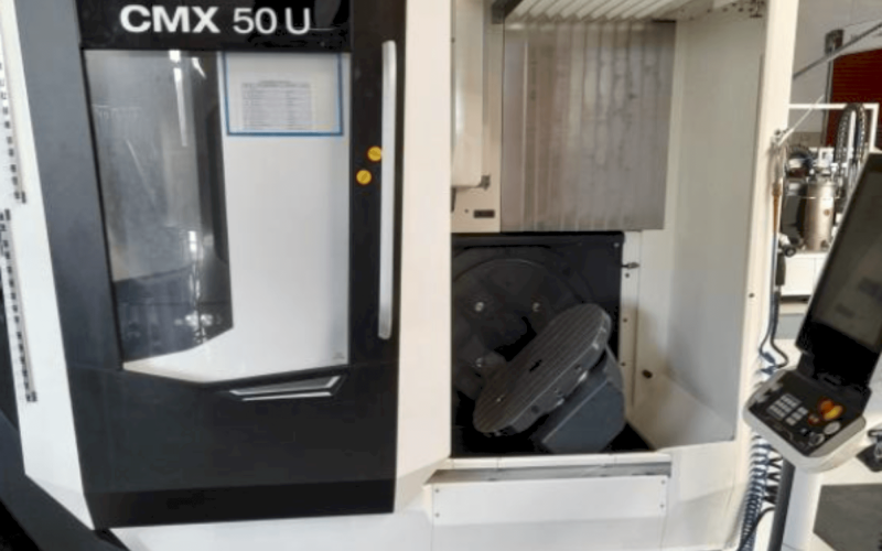 Вертикально-фрезерний верстат з ЧПУ DMG MORI CMX 50 U