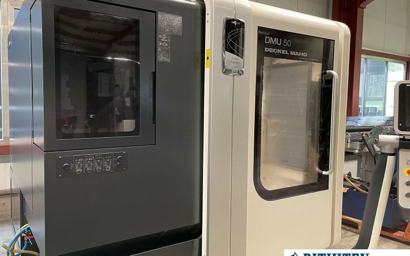 5-осьовий фрезерний верстат з ЧПУ DMG MORI DMU 50