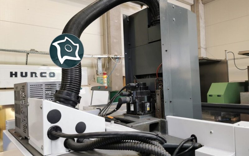 Вертикально-фрезерный станок с ЧПУ HAAS Super Mini Mill