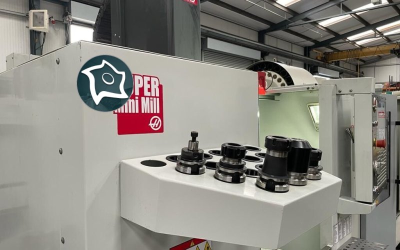 Вертикально-фрезерный станок с ЧПУ HAAS Super Mini Mill