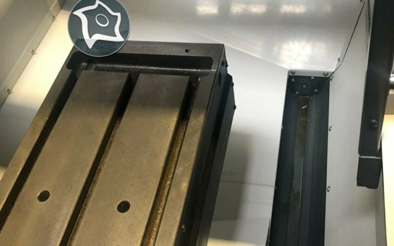 Вертикально-фрезерный станок с ЧПУ HAAS TM 1