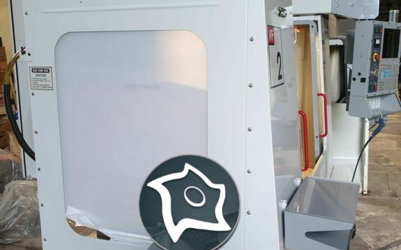 Вертикально-фрезерний верстат з ЧПУ HAAS VF-2 D