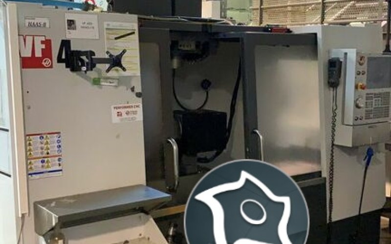 Вертикально-фрезерный станок с ЧПУ HAAS VF-4 SS