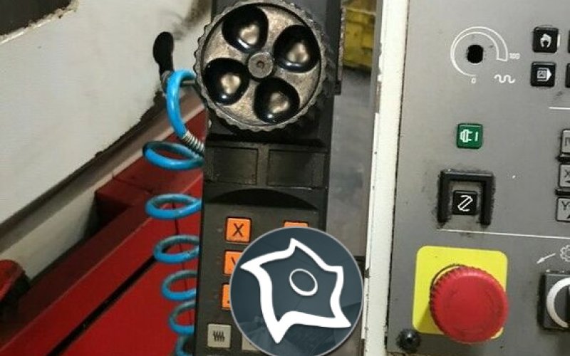 Вертикально-фрезерный станок с ЧПУ HERMLE U 740