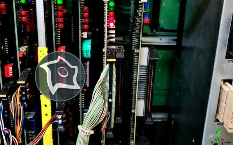 Вертикально-фрезерный станок с ЧПУ HITACHI SEIKI VM 40 II