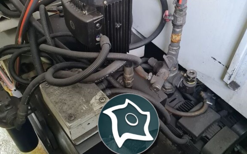 Вертикально-фрезерний верстат з ЧПУ HURCO VMX 50