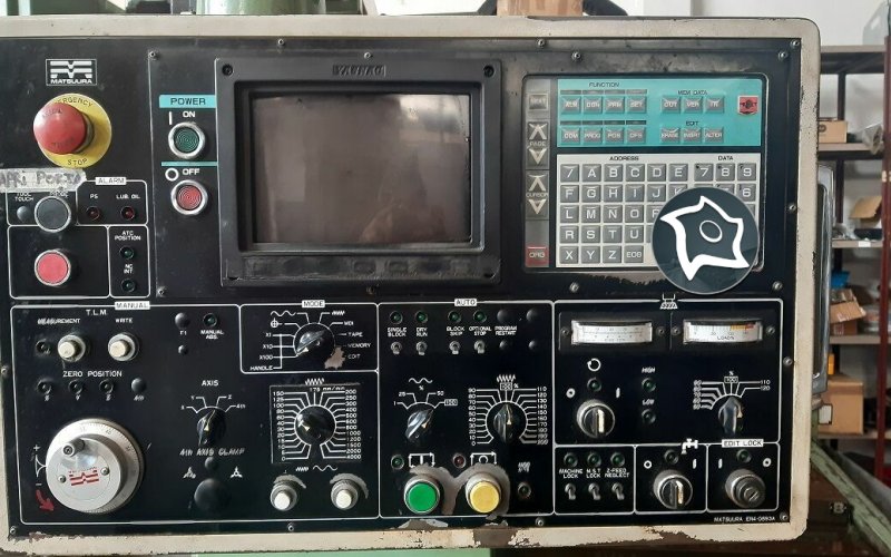 Вертикально-фрезерний верстат з ЧПУ Matsuura RA-3