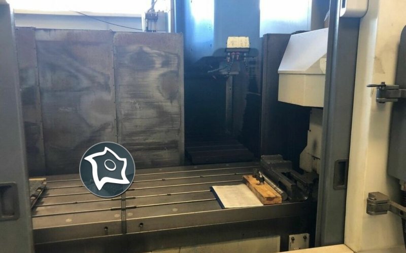 Вертикально-фрезерный станок с ЧПУ Mazak VTC 30 C