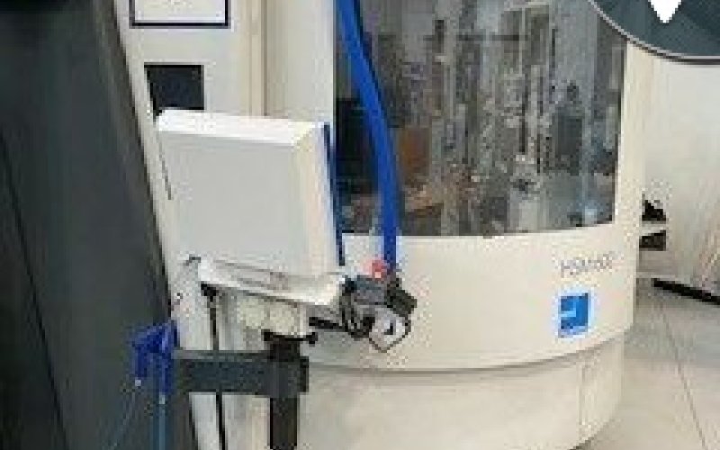 Вертикально-фрезерный станок с ЧПУ MIKRON HSM 600