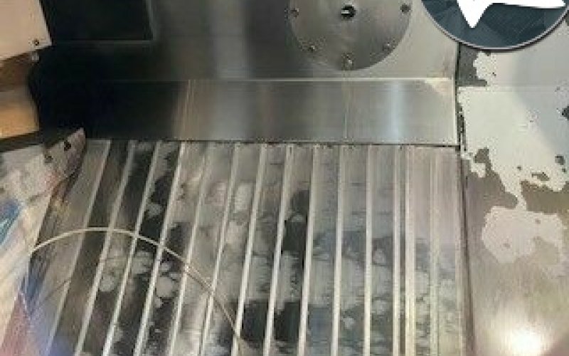 Вертикально-фрезерный станок с ЧПУ MIKRON HSM 600