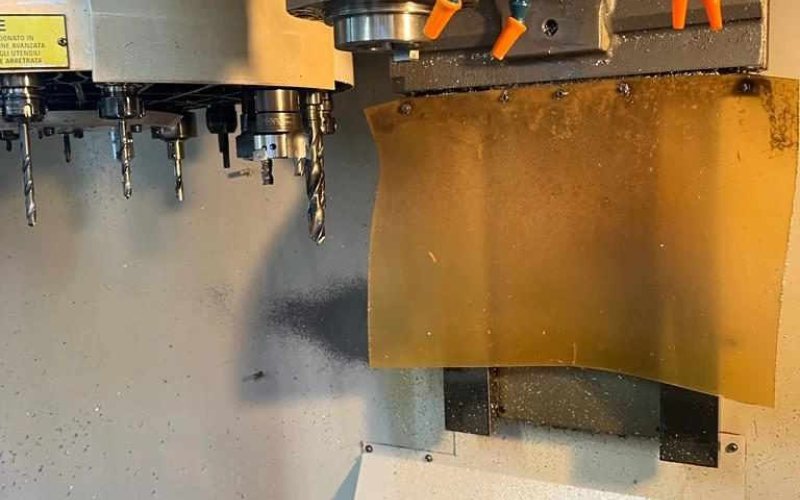 Вертикальний обробний центр BRIDGEPORT VMC 1000 22