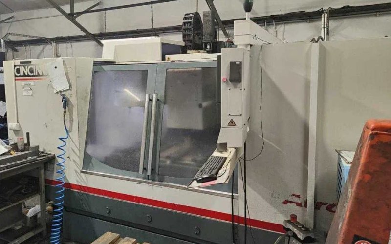 Вертикальный обрабатывающий центр CINCINNATI ARROW 1250