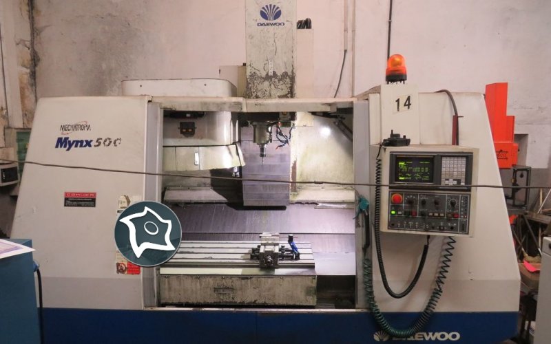 Вертикальный обрабатывающий центр DAEWOO Mynx 500