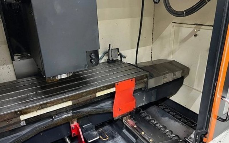 Вертикальний обробний центр Mazak VC SMART 530C