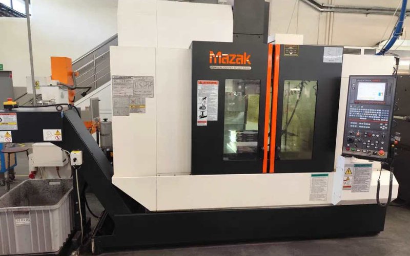 Вертикальный обрабатывающий центр Mazak VCN 530C