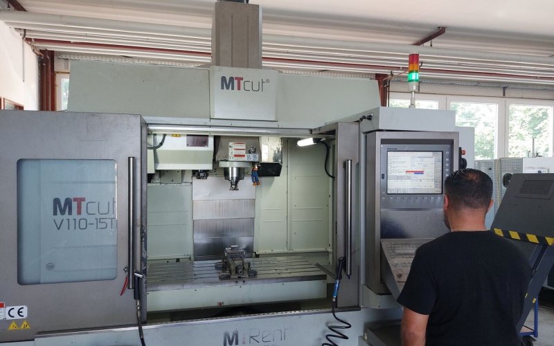 Вертикальный обрабатывающий центр MTcut V110 15TH