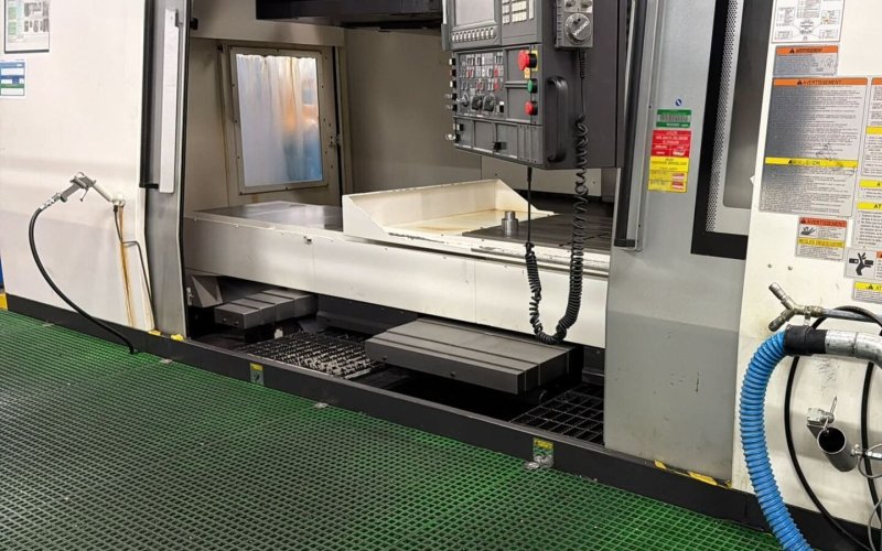 Вертикальний обробний центр Okuma Millac 852 VII