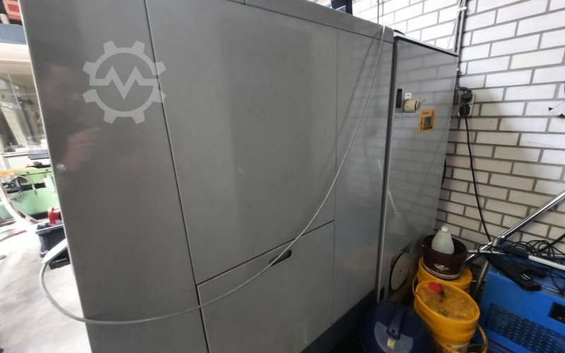 Вертикальный обрабатывающий центр с ЧПУ Bridgeport VMC 500 