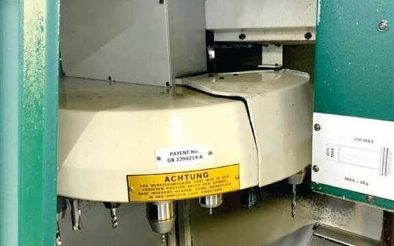 Вертикальный обрабатывающий центр с ЧПУ BRIDGEPORT VMC 600
