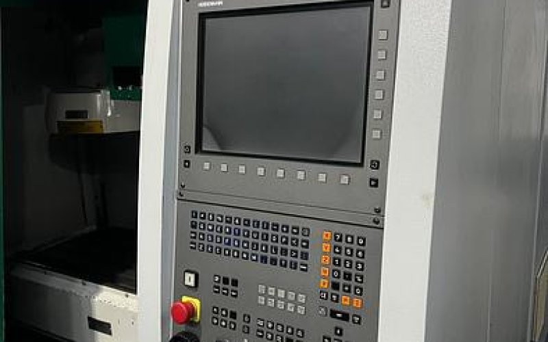 Вертикальний обробний центр з ЧПУ Bridgeport VMC500 XP