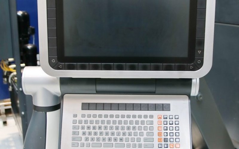 Вертикальний обробний центр з ЧПУ DECKEL MAHO - DMC 835 V New Design -134