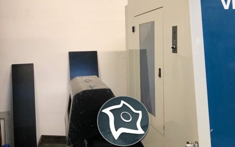 Вертикальный обрабатывающий центр с ЧПУ HURCO VMX 50