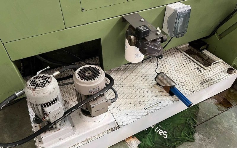 Вертикальный обрабатывающий центр с ЧПУ KONDIA CM 1650 CNC
