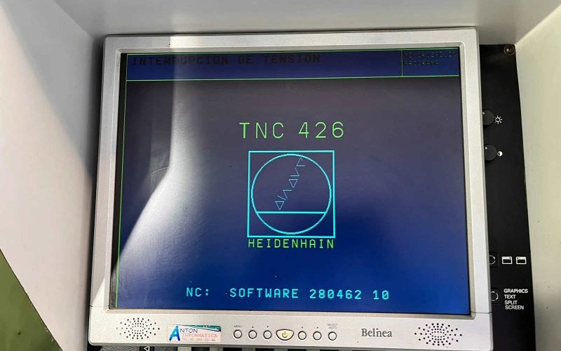 Вертикальный обрабатывающий центр с ЧПУ KONDIA CM 1650 CNC