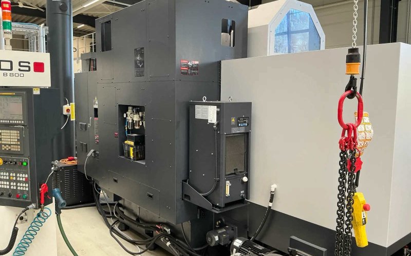 Вертикальный обрабатывающий центр SMEC MCV6700L