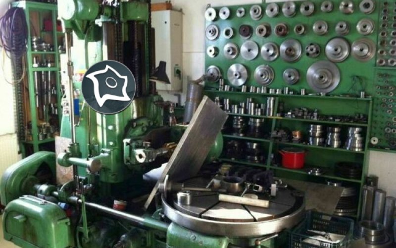 Вертикальний зубофрезерний верстат PFAUTER 1200