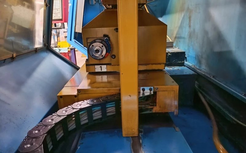 Внутришлифовальный станок с ЧПУ STUDER S 145