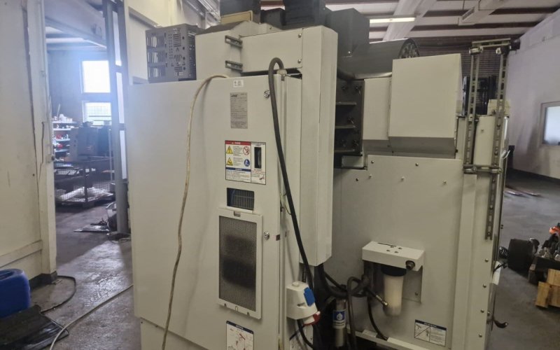 Високошвидкісний вертикальний обробний центр HAAS з ЧПУ HAAS VF-2SS