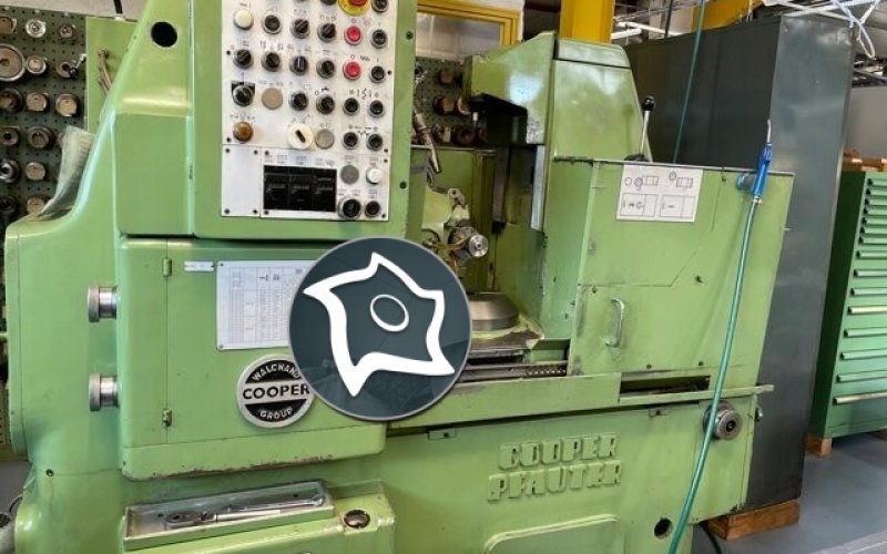 Зубофрезерный станок обкатного типа PFAUTER P 251