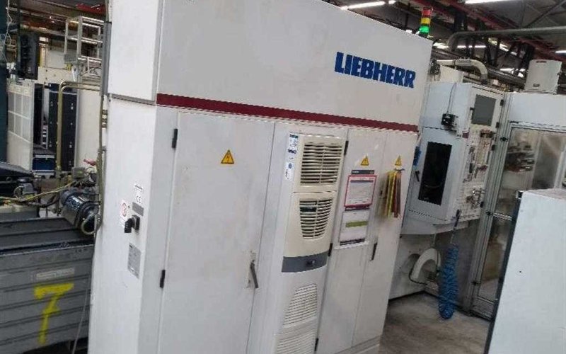 Зубофрезерный станок - вертикальный LIEBHERR LC200