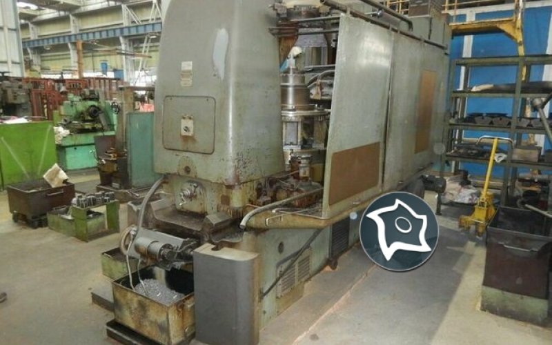 Зубофрезерний верстат вертикальний PFAUTER P 1250