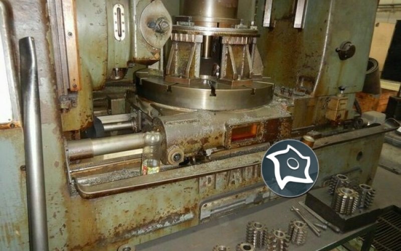 Зубофрезерний верстат вертикальний PFAUTER P 1250