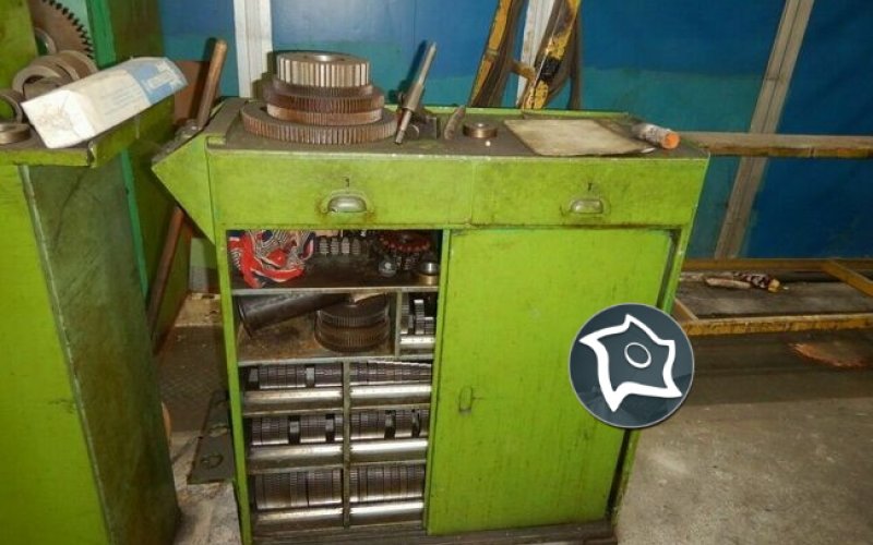 Зубофрезерний верстат вертикальний PFAUTER P 1250