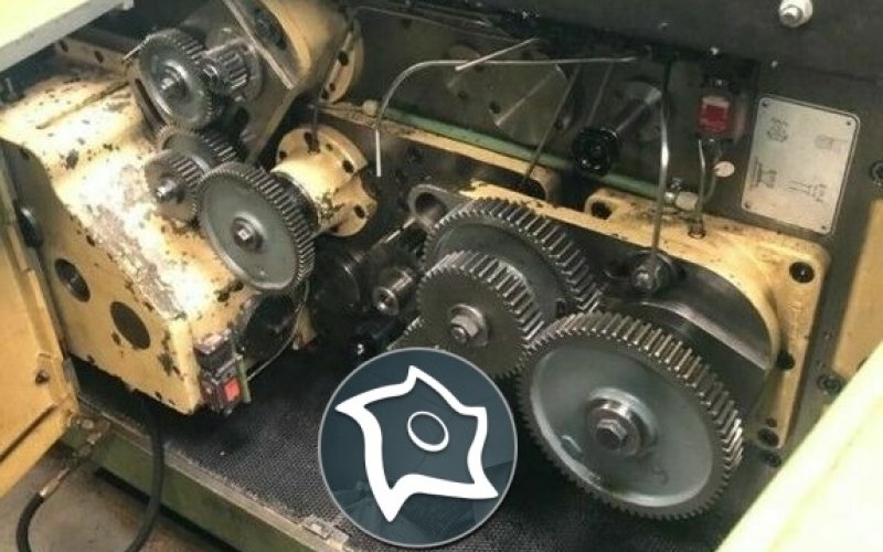 Зубофрезерний верстат вертикальний PFAUTER P 1800