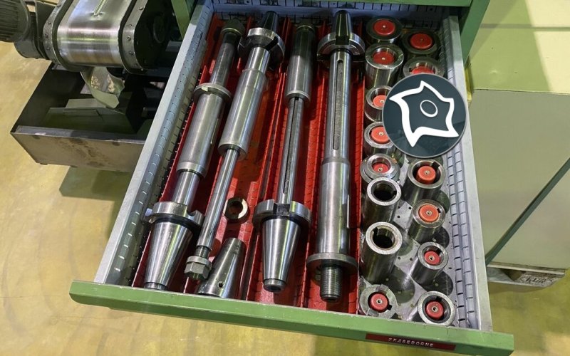 Зубофрезерний вертикальний верстат WMW MODUL ZFWZ 250-3