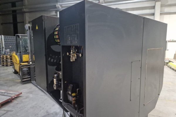 3-осьовий обробний центр DMG MORI Milltap 700