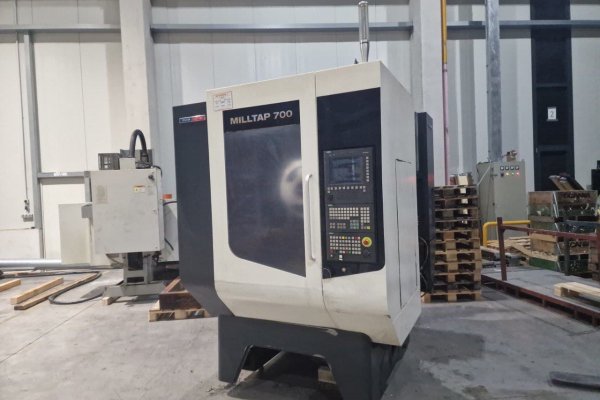 3-осьовий обробний центр DMG MORI Milltap 700