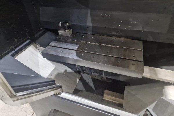 3-осьовий обробний центр DMG MORI Milltap 700