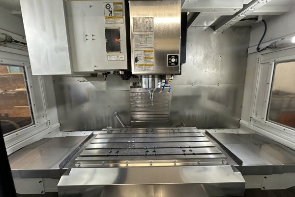 3-осевой обрабатывающий центр POS POSmill CE 1000