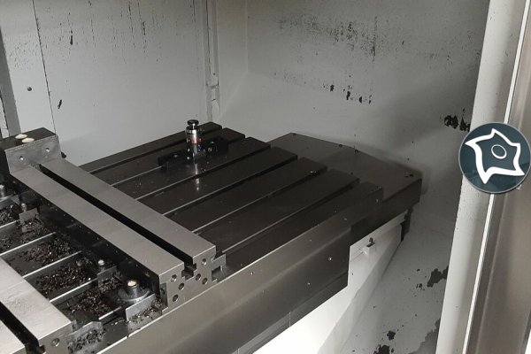 4-осьовий вертикально-фрезерний обробний центр із ЧПК Spinner VC 1150-10