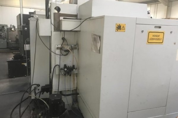 4-осьовий вертикальний обробний центр BRIDGEPORT VMC 1000