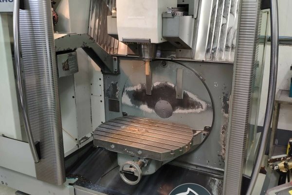 5-осевой обрабатывающий центр с ЧПУ DECKEL MAHO DMU 50 T